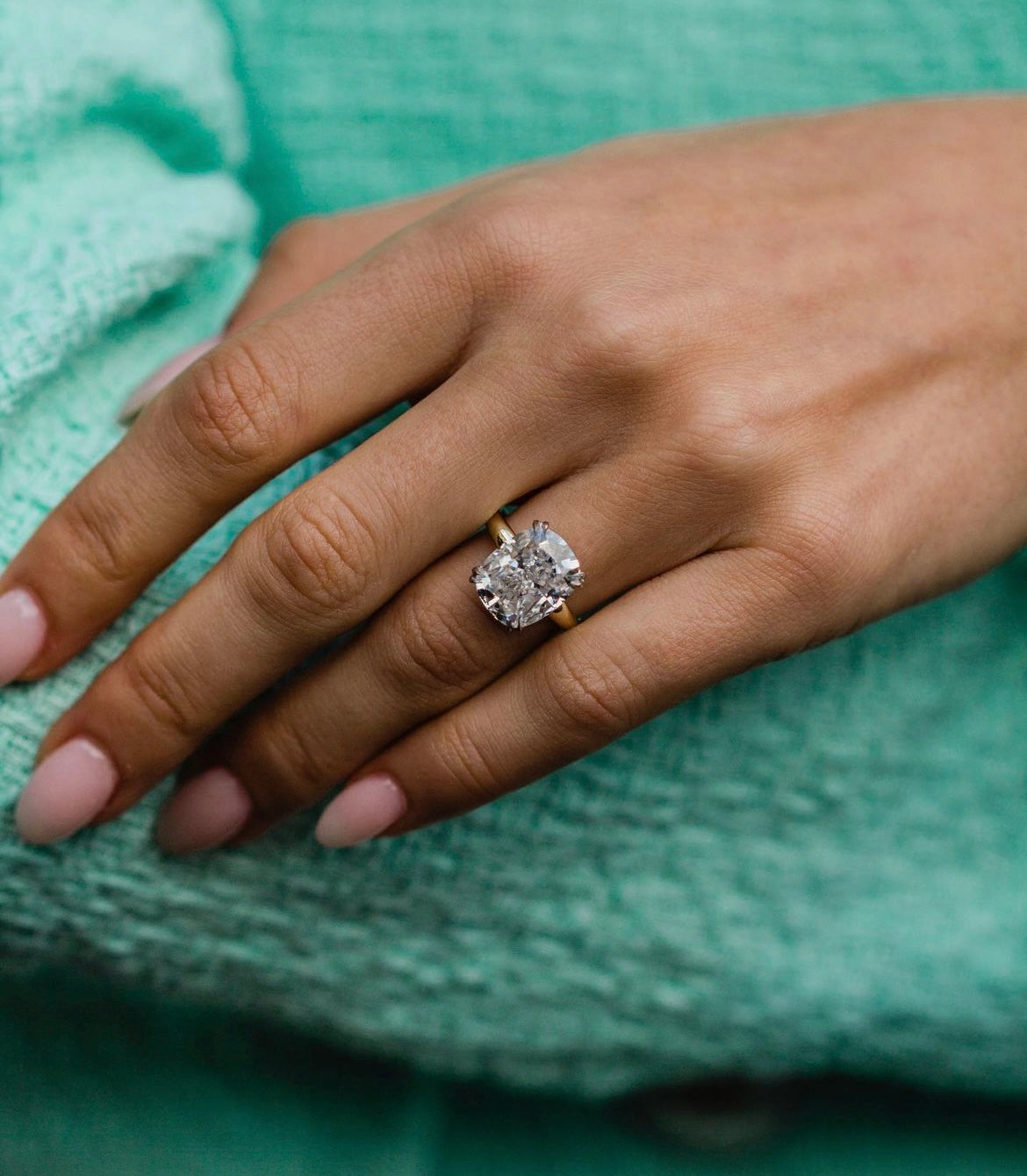 7 Carat Cushion Cut Lab Grown Diamond on 18Kt Gold