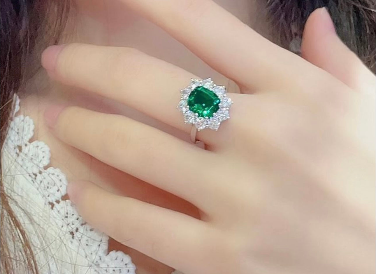 Lab Grown Diamond & Emerald Ring in 14Kt Gold