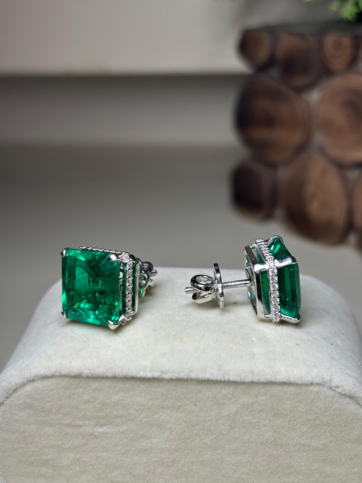 8-8 Carat Emerald Lab Grown with Lab Grown Diamonds on White Gold 14Kt
