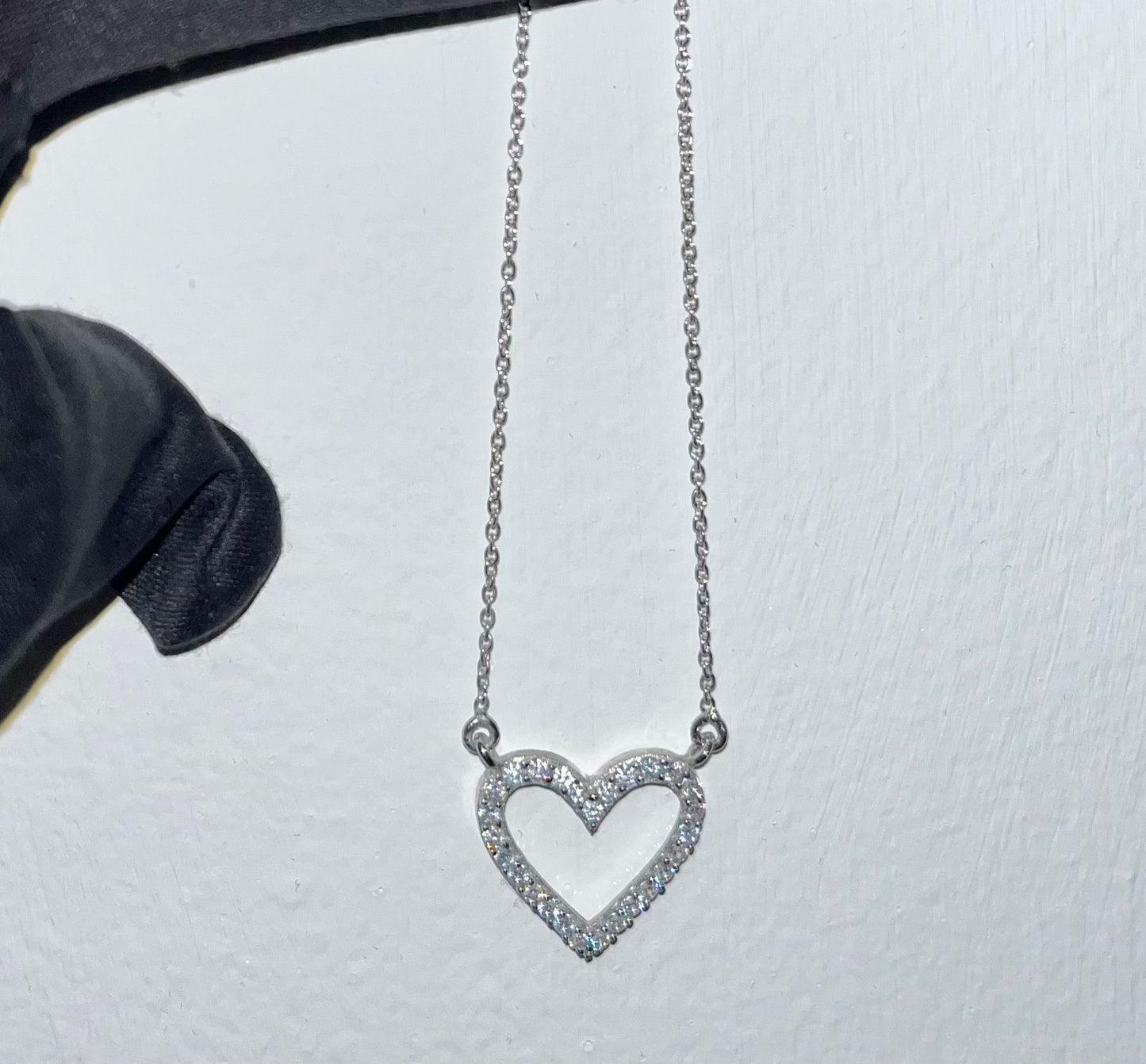 Heart Diamond Love NeckJewel Iced Out with Chain for your Girl