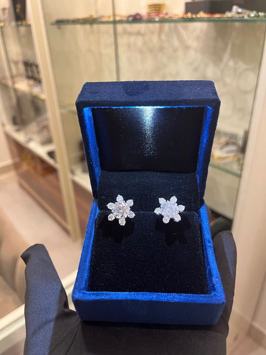 3 Carat Each Ear Center with 25 Cent 6 Pieces on Sides Pair of Certified Moissanite Solitaire Earings in 18Kt Hallmarked Gold