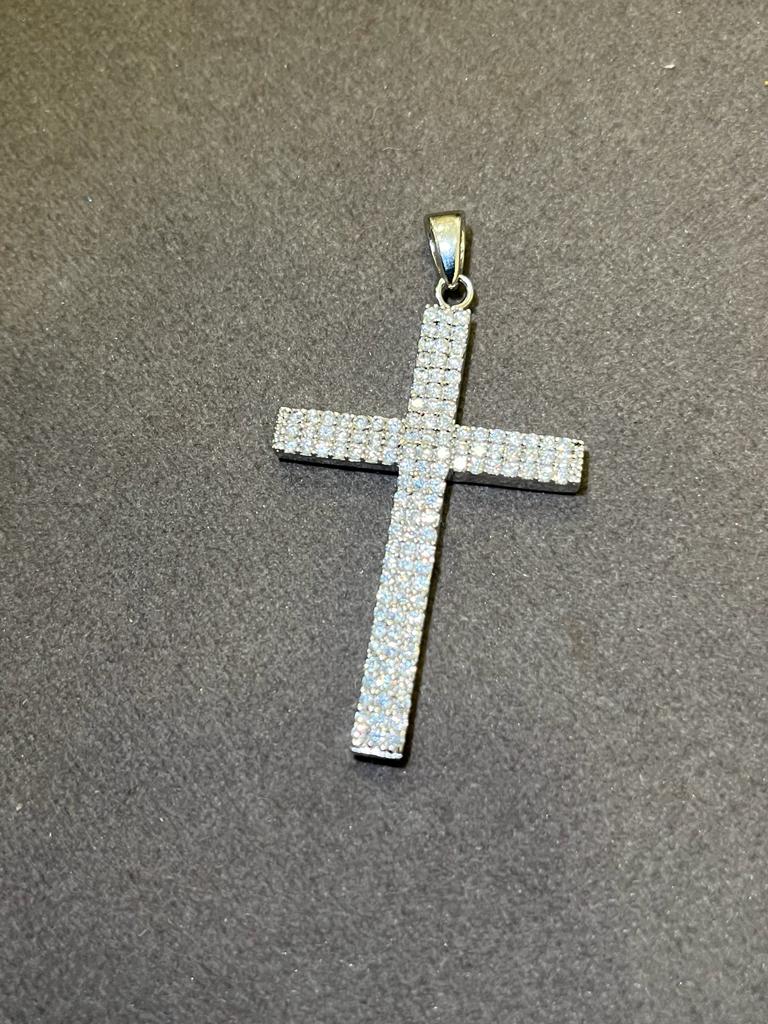 CROSS Pendant Iced Out