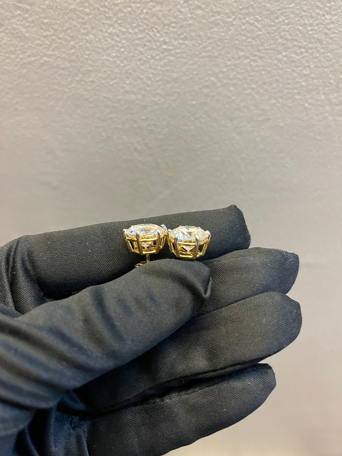 5 Carat Each Ear Pair of Certified Moissanite Solitaire Earings in 18Kt Hallmarked Gold