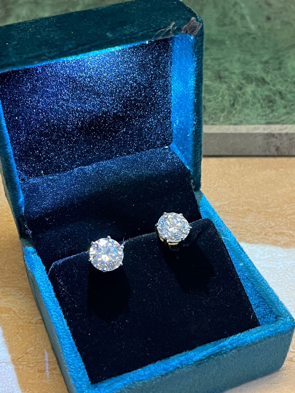 5 Carat Each Ear Pair of  Certified Moissanite Solitaire Earings in 18Kt Hallmarked Gold