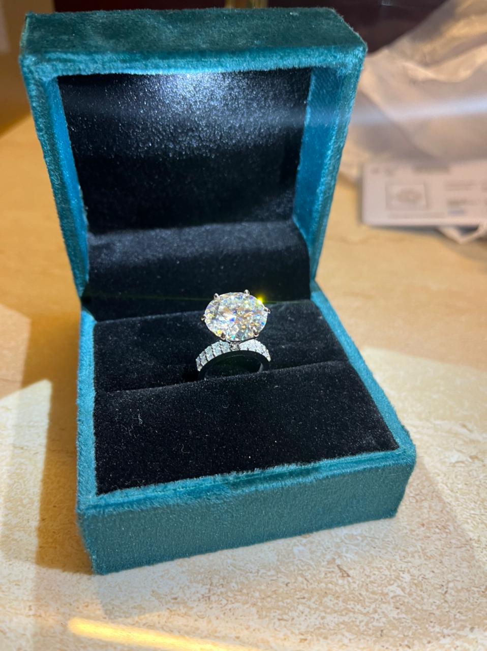 10 Carat Moissanite Ring in 18Kt Hallmarked White Gold