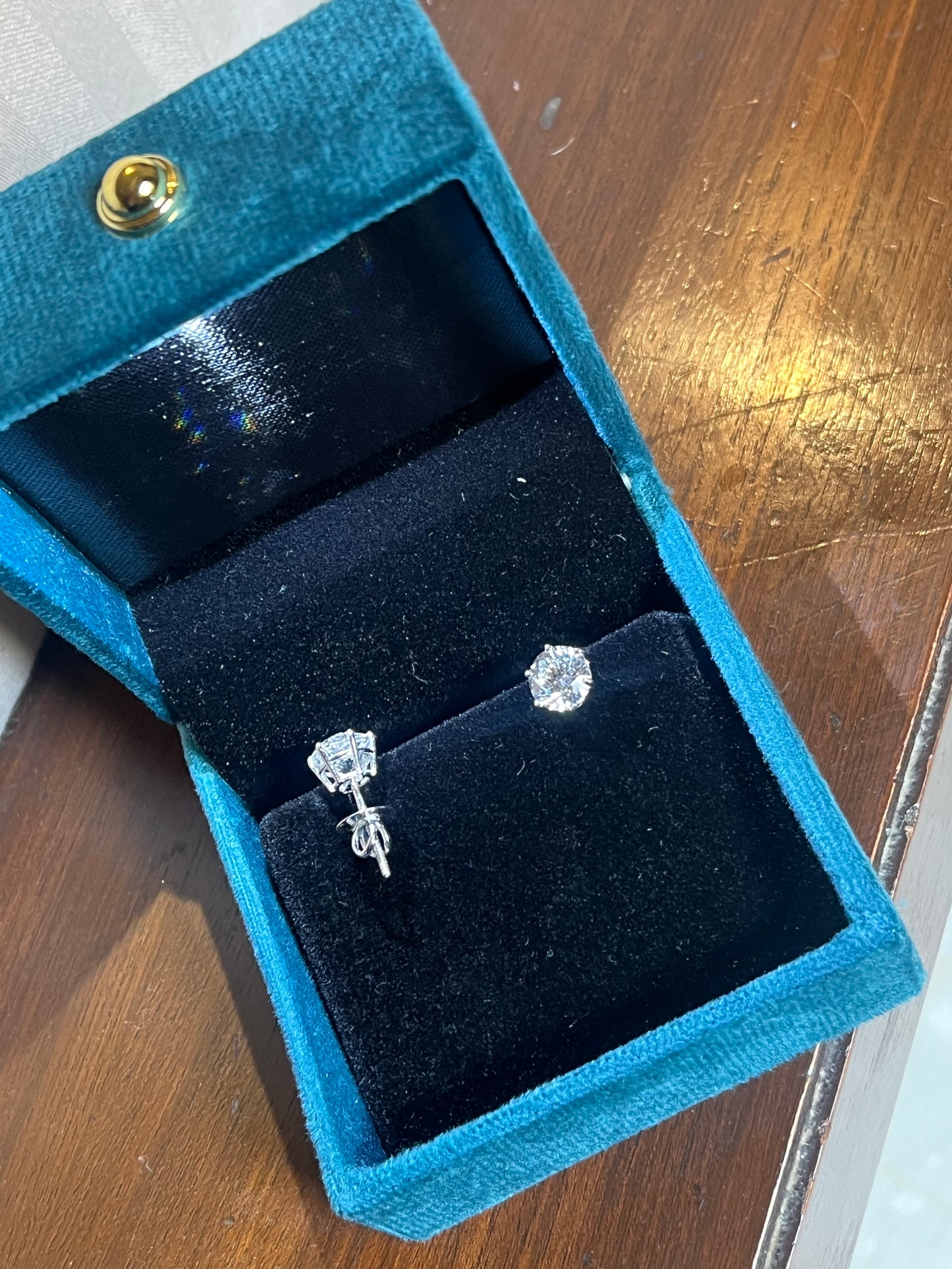2 Carat Each on 18Kt White Gold Lab Grown Diamond Earing