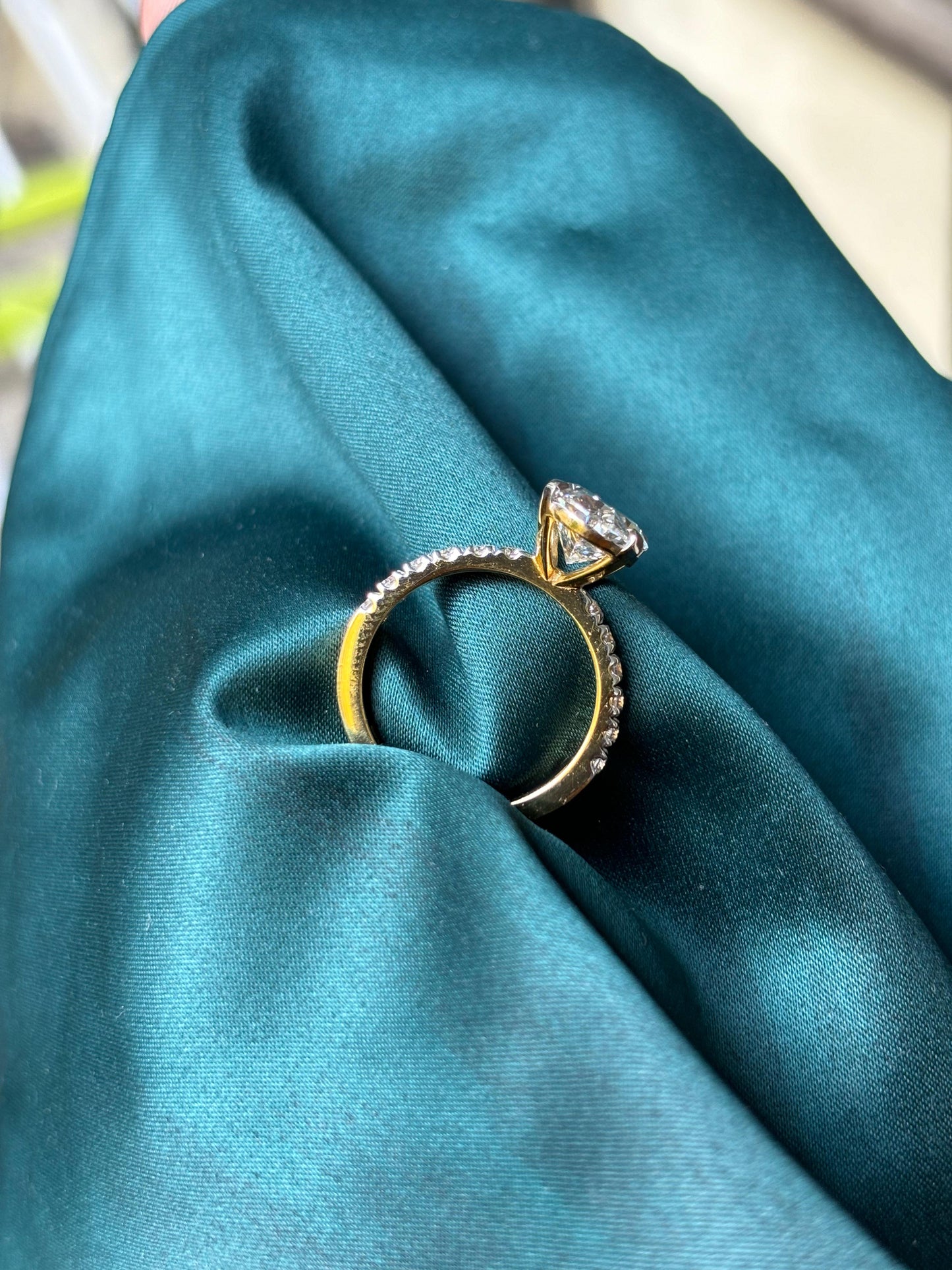 3 Carat Oval Diamond on 14Kt Gold Yellow