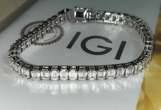 50 Cent Emerald Tennis Bracelet on 14Kt Gold ( 23 Carat Diamonds + 14Kt Gold 15 Grams )