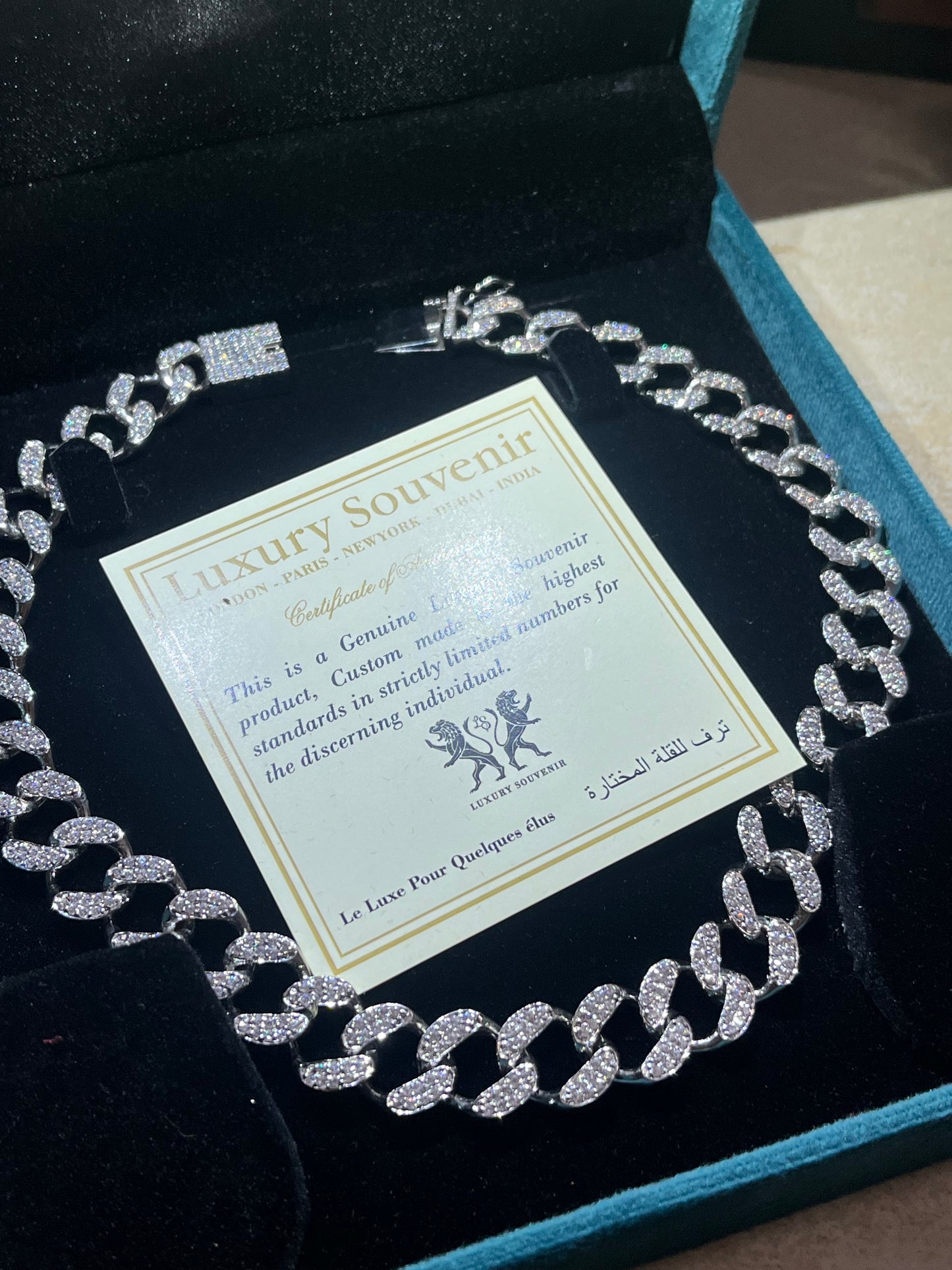 Cuban Chain Choker Silver & Moissanite Diamonds 14 Inches