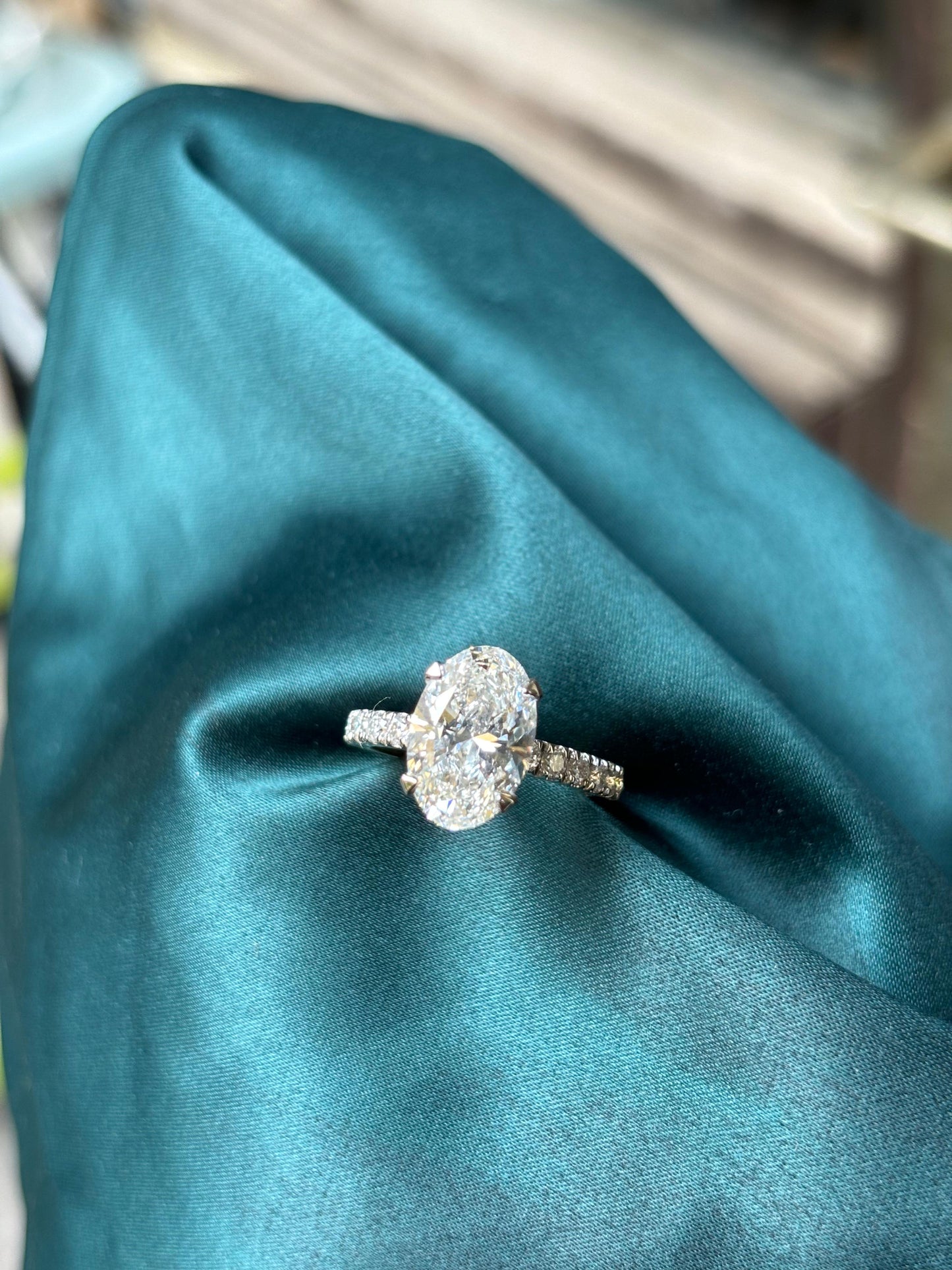 3 Carat Oval Diamond on 14Kt Gold Yellow