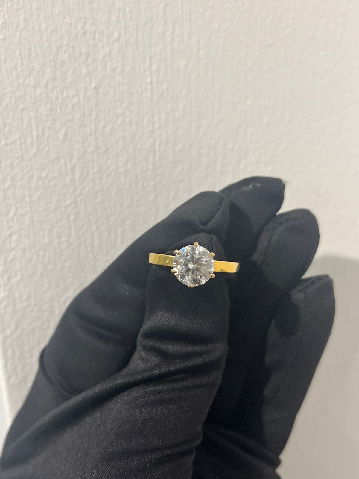 Solitaire Ring 2 Carat for Women Elevated Diamond Setting - 18Kt Hallmarked Gold & Certified Moissanite Diamond