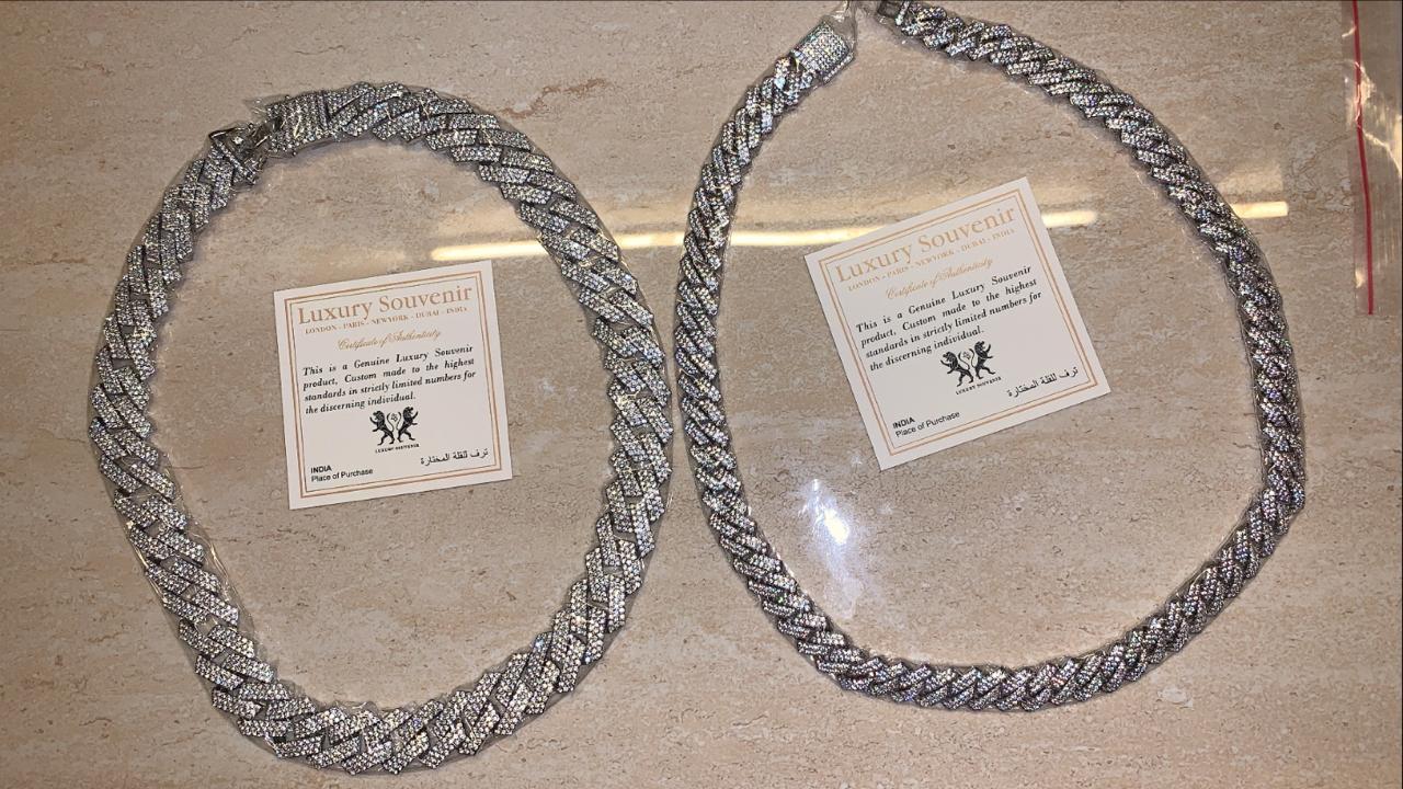 Cuban Diamond Chain ICED OUT , Worn by Celebrities like KING, SIDHU MOOSEWALA, GURU RANDHAWA,FAIZALPURIA & more..