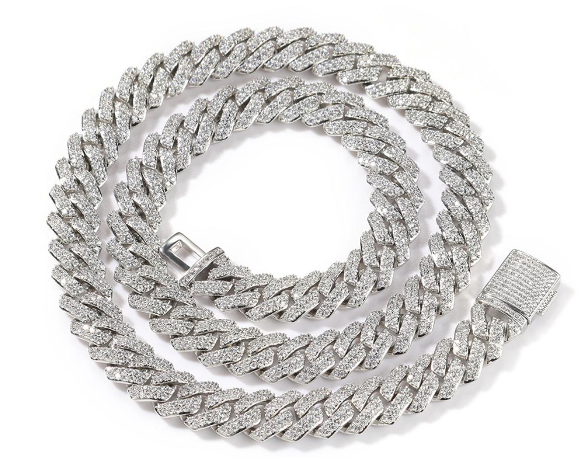 Cuban Diamond Chain ICED OUT , Worn by Celebrities like KING, SIDHU MOOSEWALA, GURU RANDHAWA,FAIZALPURIA & more..