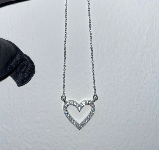 Heart Diamond Love NeckJewel Iced Out with Chain for your Girl