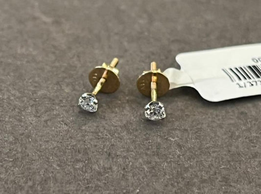 10 Cent Each Ear Pair of ROUND CUT LAB GROWN IGI Certified Solitaire Earings in 14Kt Hallmarked Gold