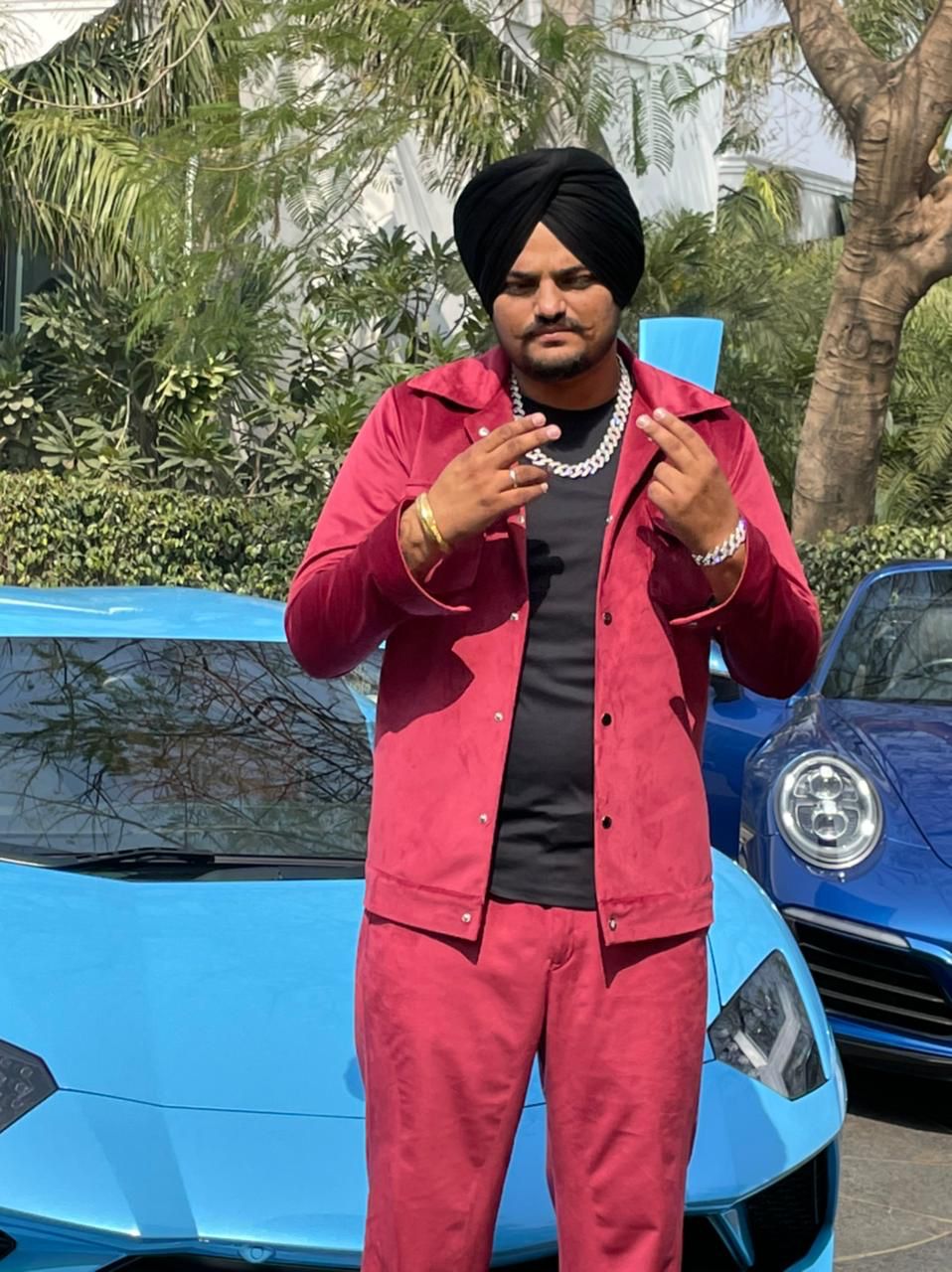Cuban Diamond Chain ICED OUT , Worn by Celebrities like KING, SIDHU MOOSEWALA, GURU RANDHAWA,FAIZALPURIA & more..